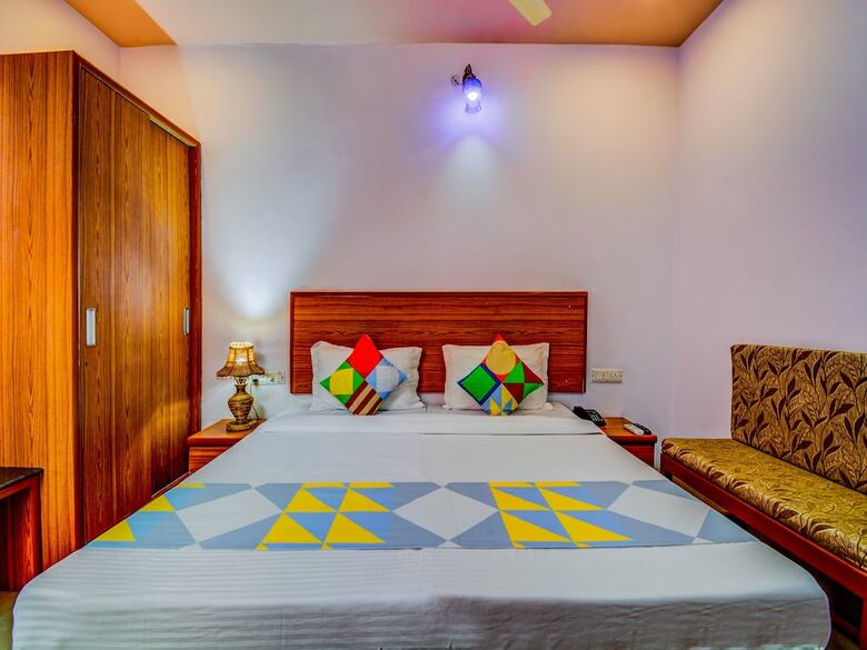 Hotel Oyo Home 18575 Luxury Stay