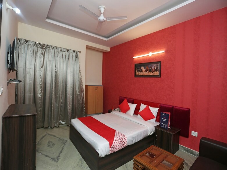 Hotel Oyo 19331 Homeystay
