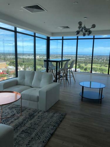 Mid City Apartment
