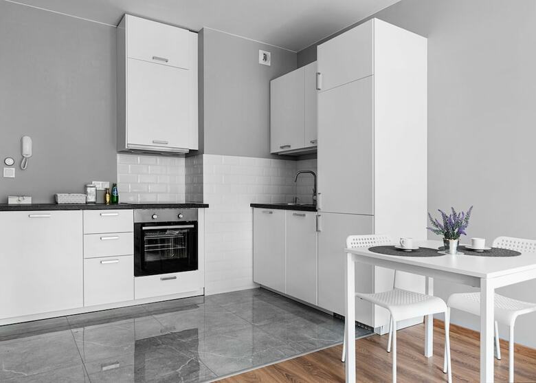 Warszawa-wlochy Sunlit Apartment