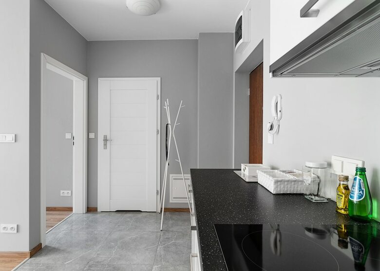 Warszawa-wlochy Sunlit Apartment