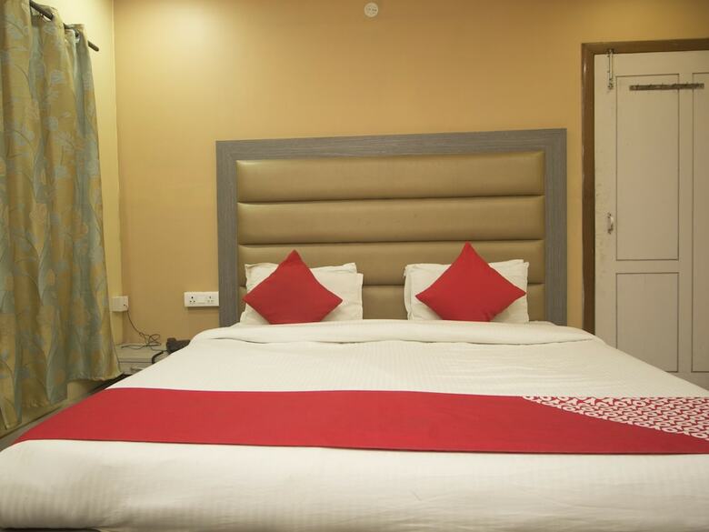 Oyo 13521 Sudhriti Hotel