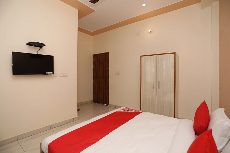 Hotel Oyo 17291 Shree Ram Palace