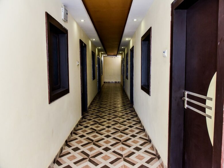 Oyo 24840 Hotel Ashiana Farm
