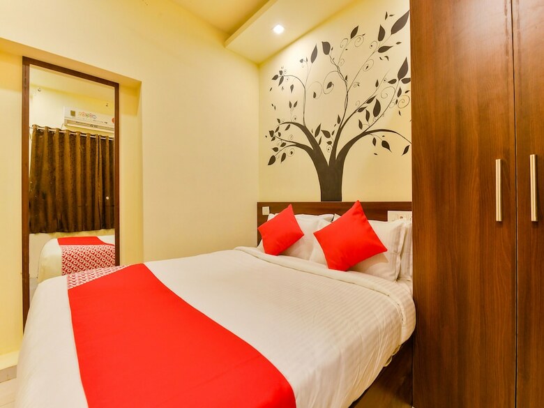 Hotel Oyo 17072 Meridian Regency