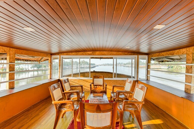 Oyo 23231 Khbo Gold Sharing Houseboat
