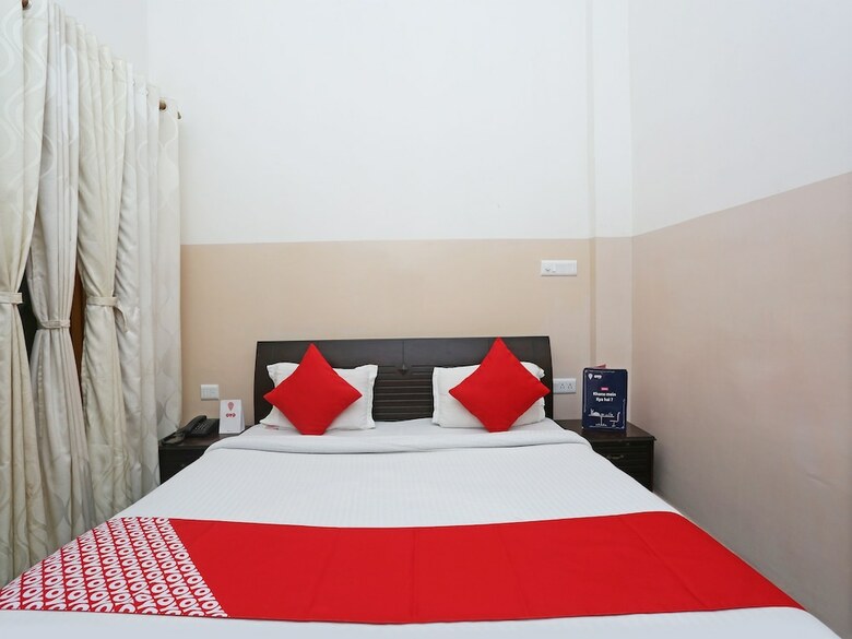 Oyo 19638 Hotel Jay Continental