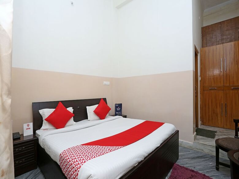 Oyo 19638 Hotel Jay Continental