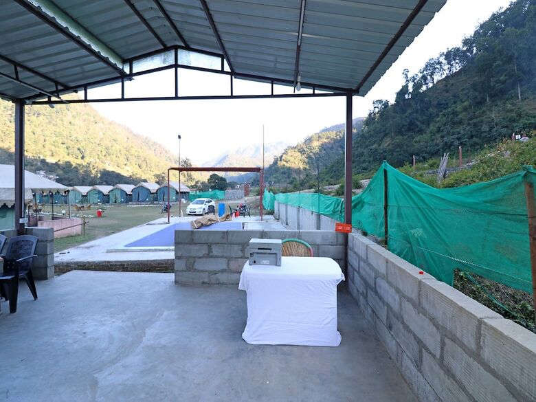 Oyo 26673 The Royal Rishikesh