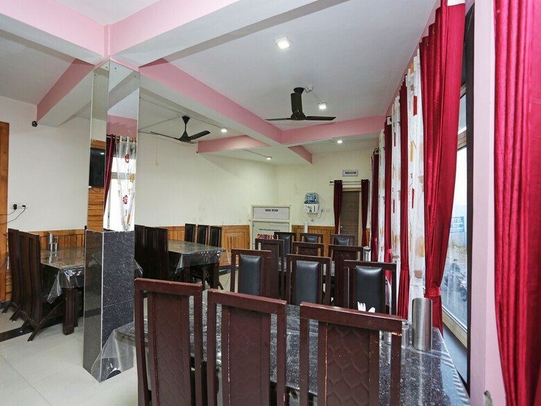 Oyo 23298 Hotel Uttaranchal Inn