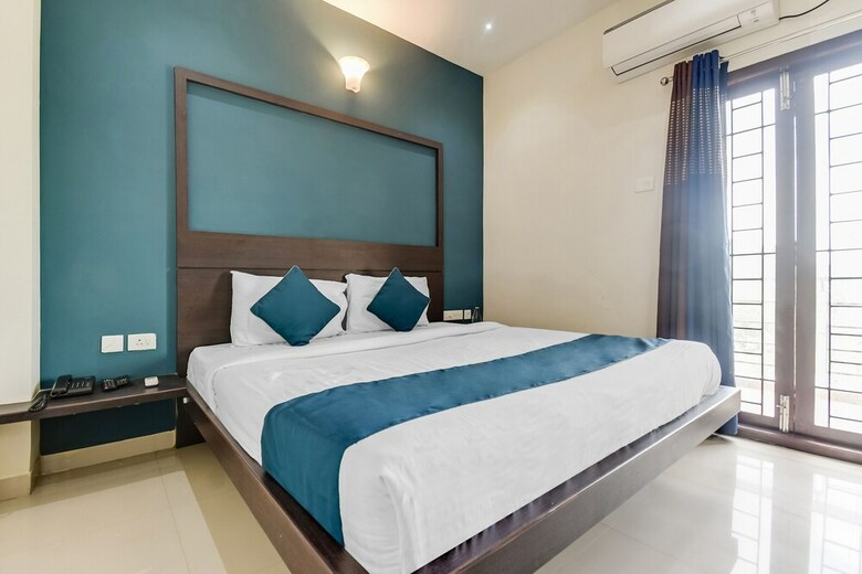 Hotel Oyo Flagship 18452 Pritam Airport Inn