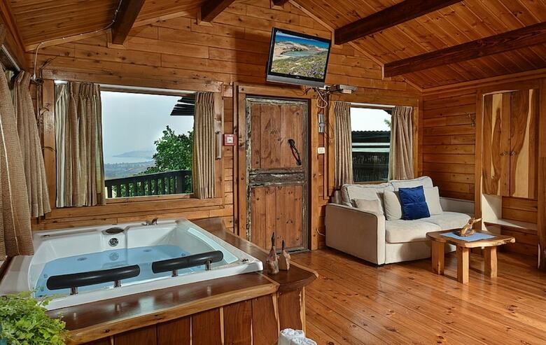 Cabana Touchwood