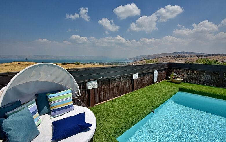 Cabana Touchwood