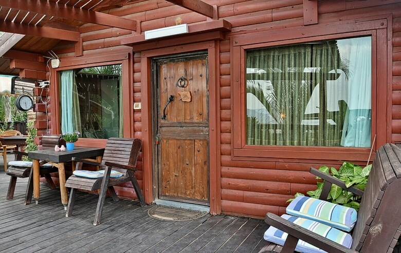 Cabana Touchwood