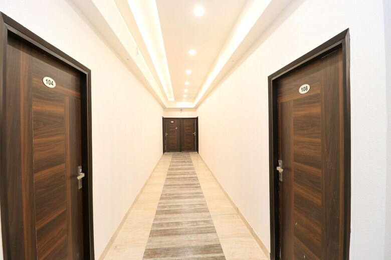 Oyo 24029 Hotel P Grand