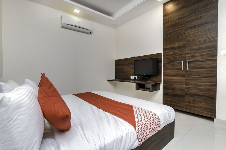 Hotel Oyo Flagship 24427 Jayam Nagar