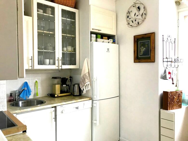 Local Nordic Apartments - White Falcon