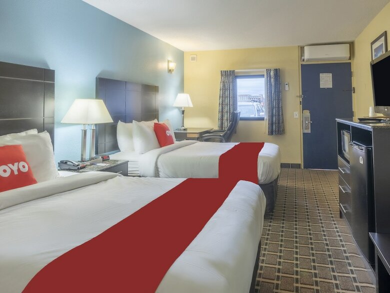 Oyo Hotel Knoxville Tn Cedar Bluff I-40
