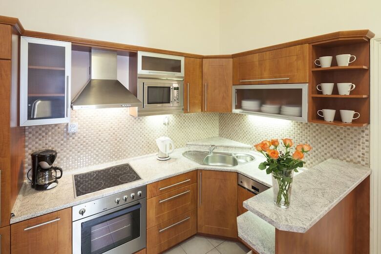 Capital Apartments City