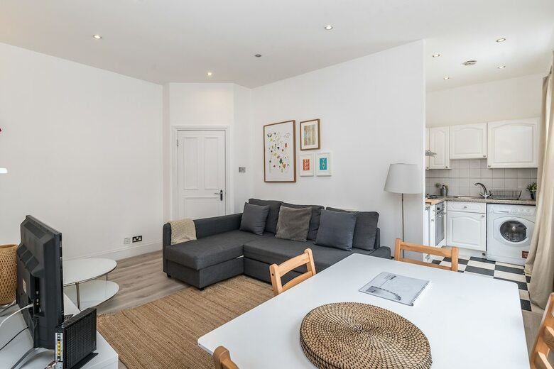 Apartamentos Goodge Street By All� Housing