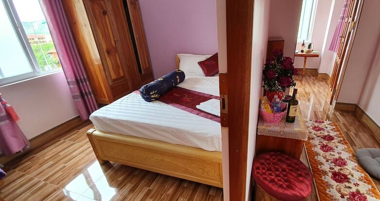 Hotel Queen Ponaland Homestay