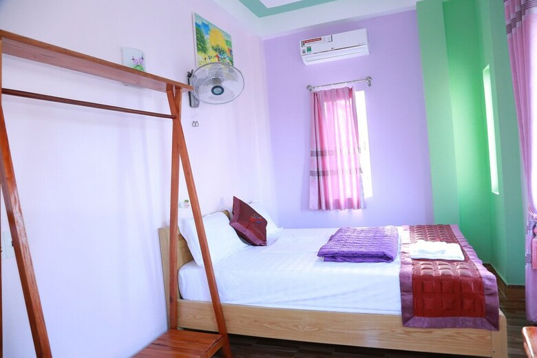 Hotel Queen Ponaland Homestay