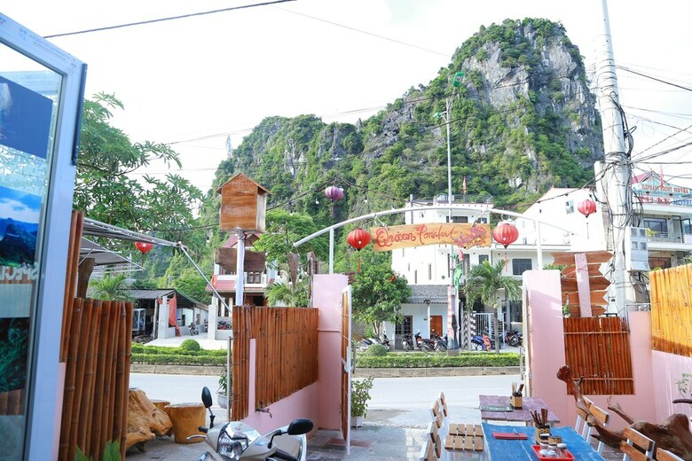 Hotel Queen Ponaland Homestay