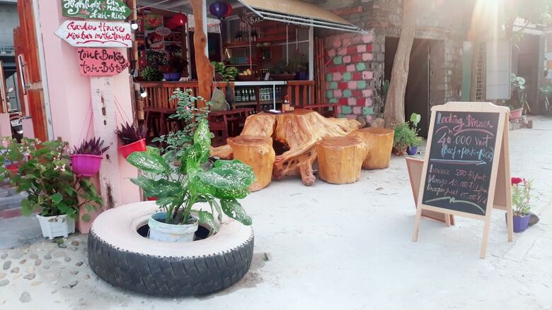 Hotel Queen Ponaland Homestay