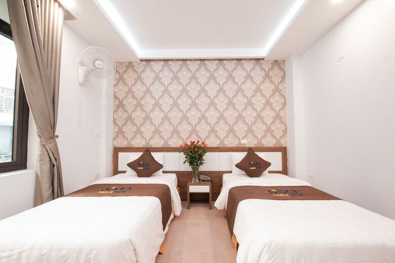 Hotel Khach San Sao