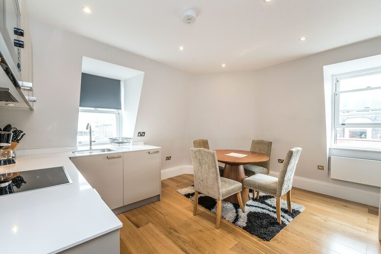 Apartamentos Piccadilly Lofts  By All� Housing