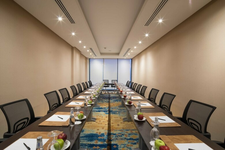 Hotel Naviti Warwick Dammam