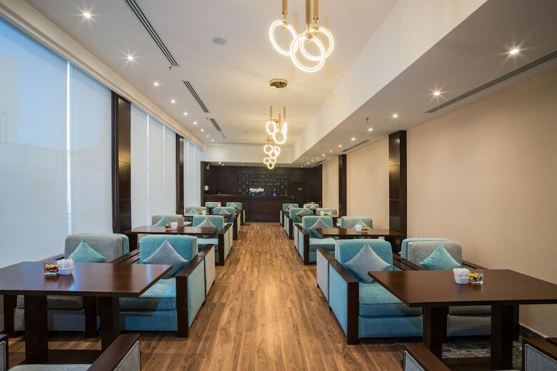 Hotel Naviti Warwick Dammam
