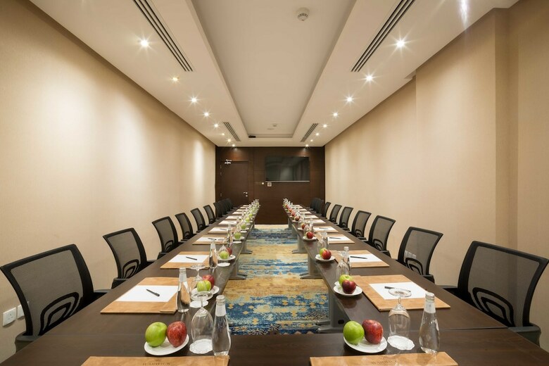 Hotel Naviti Warwick Dammam