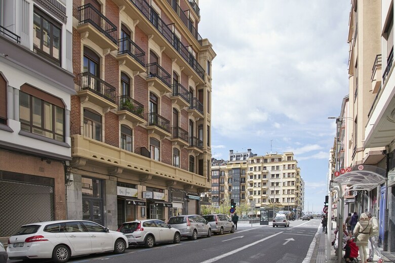 Apartamentos Gran V�a By Feelfree Rentals