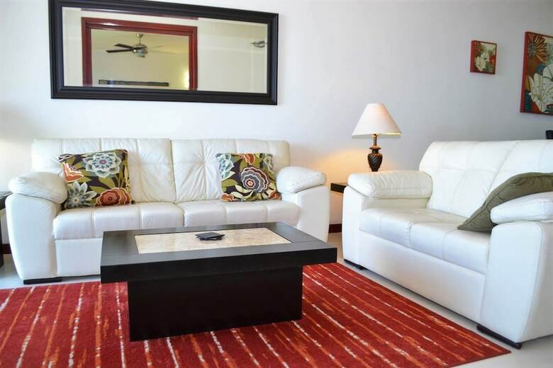 Condo Torre Diamante 305 By Mdr