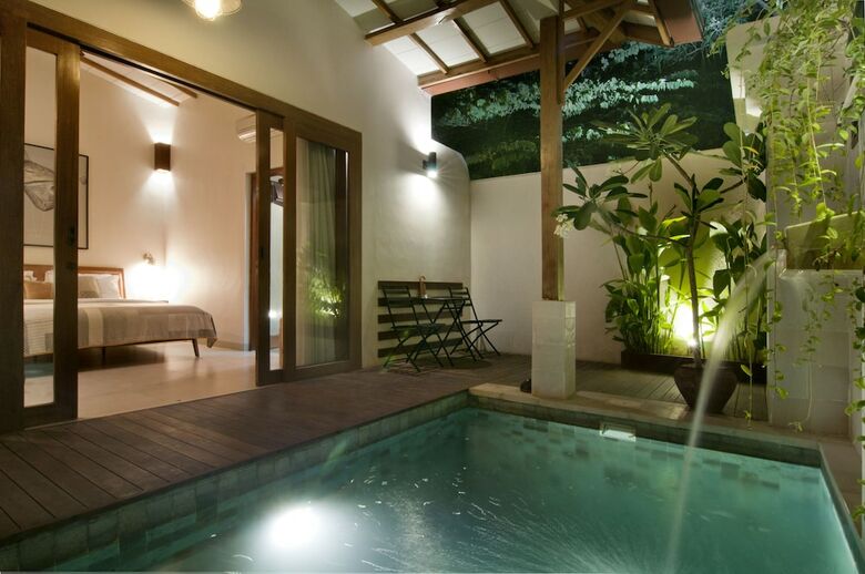 Hotel Ke Rensia Private Pool Villas