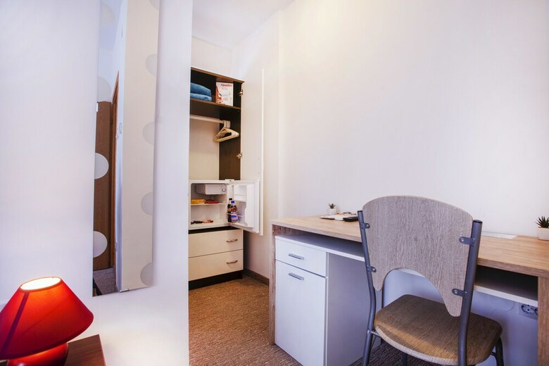 Hotel London Rooms Zagreb Airport
