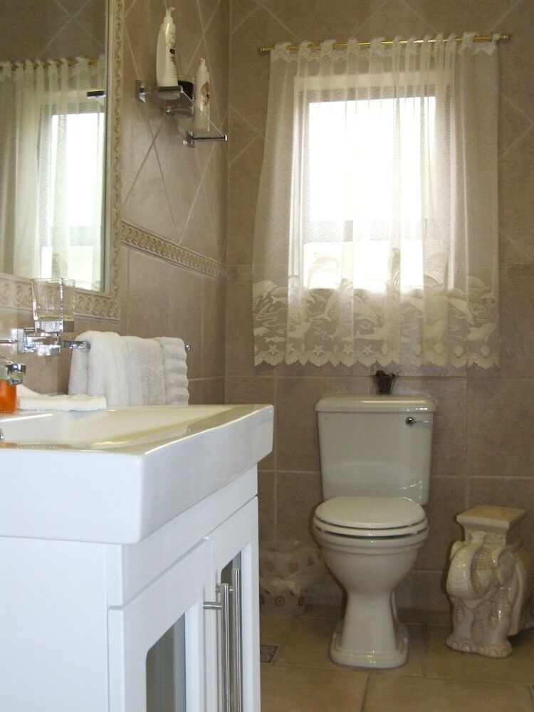 Hotel Gordon's Bay Guest House
