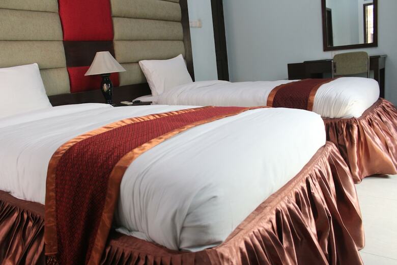 Grand Lake View Hotel