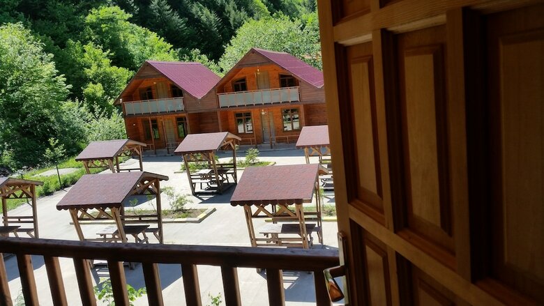 Uzungol Bungalow House