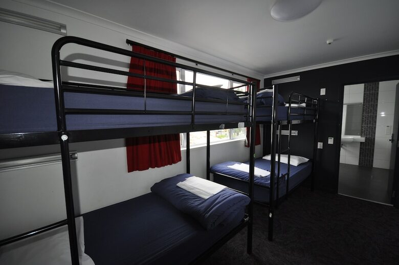 Hostal Base Taupo - Hostel