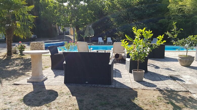 Bed & Breakfast Domaine Des Catalpas