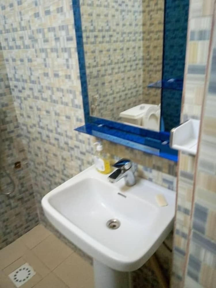 Maison Meublee A La Sicap Baobab