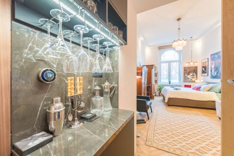 Oasis Apartments - Castle District I