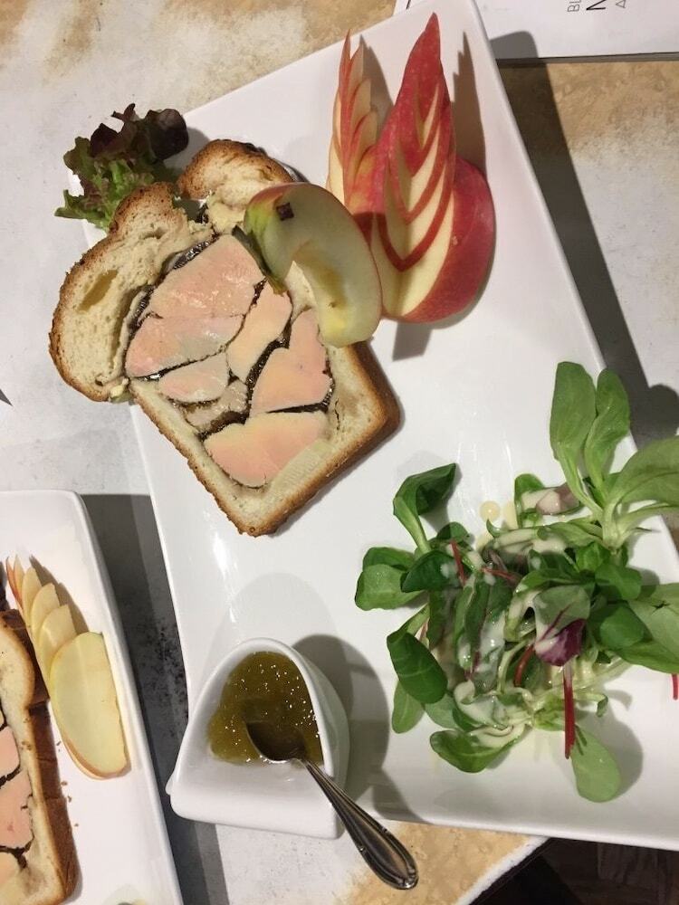 Le Chalet - Hotel Restaurant