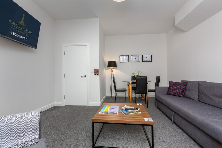 Heritage House Apartments