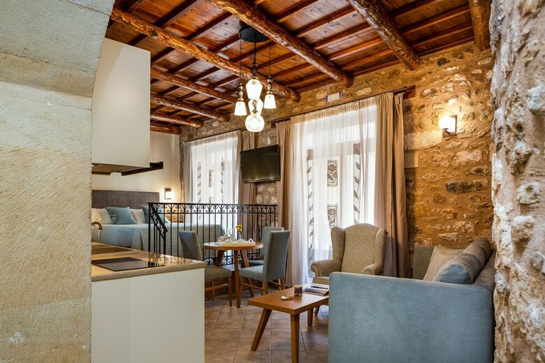 Hotel Phaedra Suites