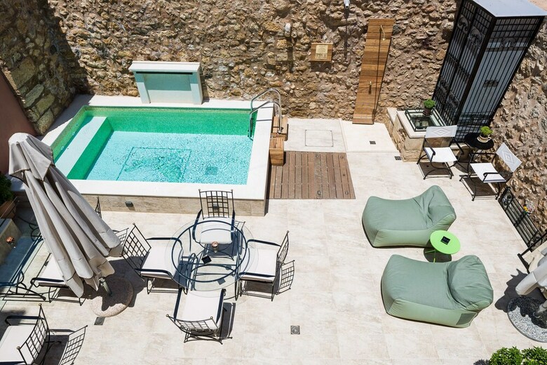 Hotel Phaedra Suites