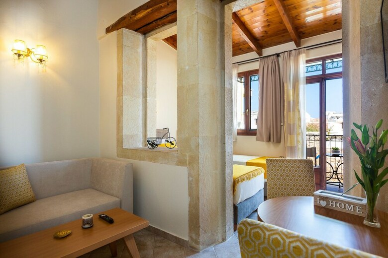 Hotel Phaedra Suites