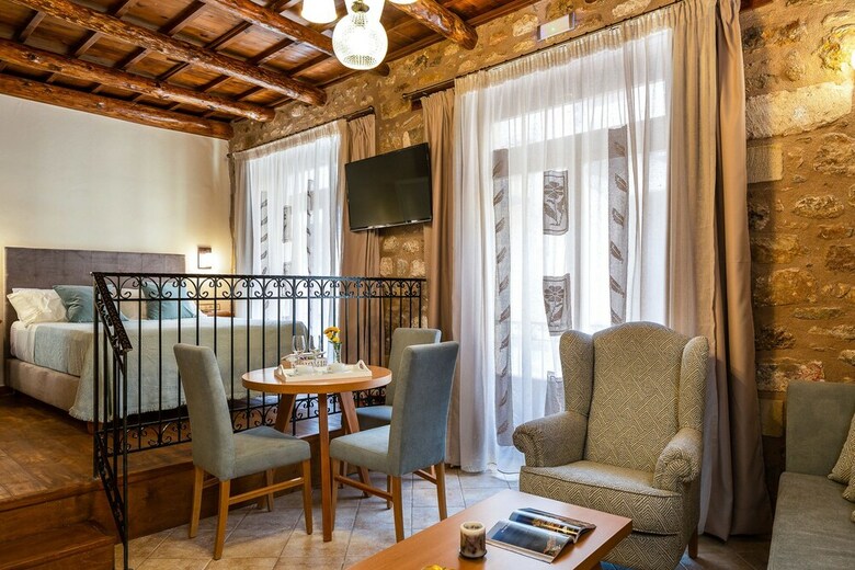 Hotel Phaedra Suites